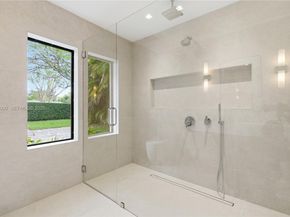 12050 SW 90th Ave, Miami FL 33176