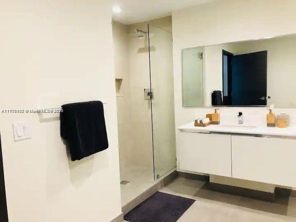 777 N Ocean Dr N322, Hollywood FL 33019