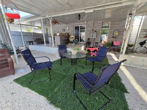 1011 NW 64th St, Miami FL 33150