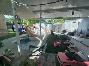 1011 NW 64th St, Miami FL 33150