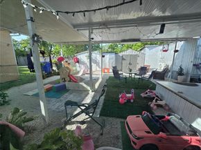 1011 NW 64th St, Miami FL 33150