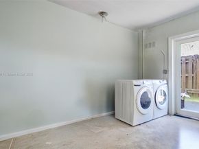19820 SW 83rd Ave, Cutler Bay FL 33189