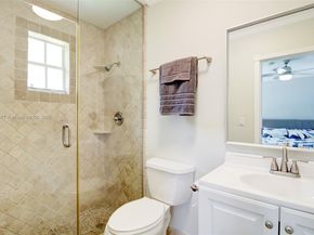 19820 SW 83rd Ave, Cutler Bay FL 33189