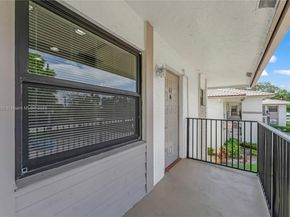 11160 W Sample Rd 11160, Coral Springs FL 33065