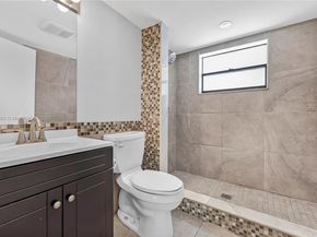 11160 W Sample Rd 11160, Coral Springs FL 33065