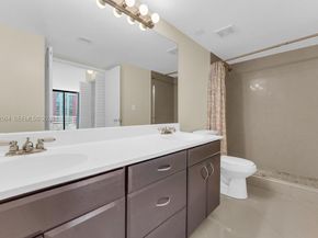 3300 NE 192nd St 1414, Aventura FL 33180