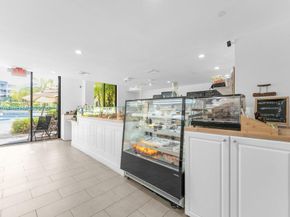 3300 NE 192nd St 1414, Aventura FL 33180