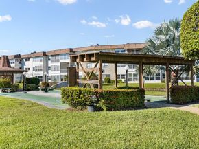 4705 NW 35th St 616, Lauderdale Lakes FL 33319