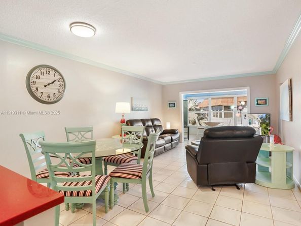 4705 NW 35th St 616, Lauderdale Lakes FL 33319