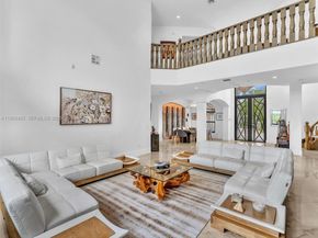 1021 NW 115th Ave, Plantation FL 33323