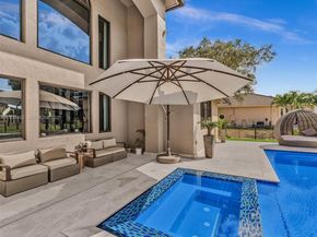 1021 NW 115th Ave, Plantation FL 33323