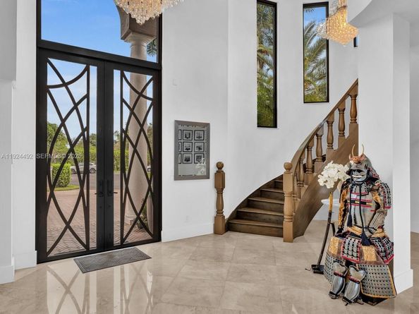 1021 NW 115th Ave, Plantation FL 33323