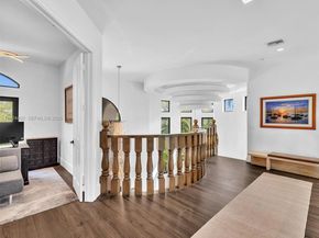 1021 NW 115th Ave, Plantation FL 33323