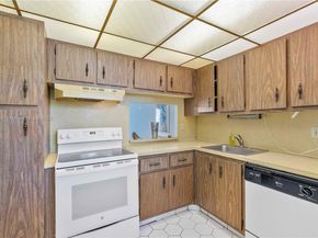 3110 Holiday Springs Blvd 105, Margate FL 33063