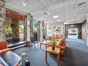 3110 Holiday Springs Blvd 105, Margate FL 33063