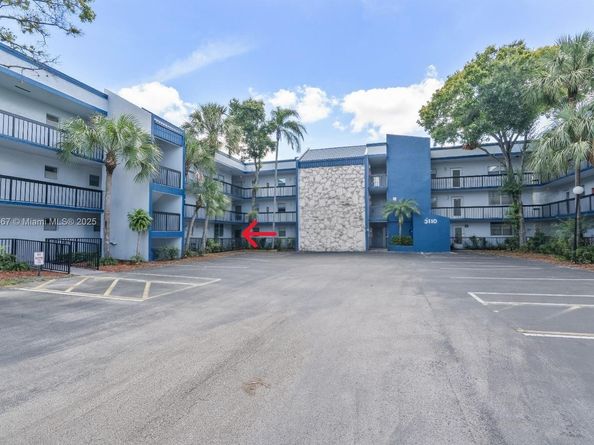 3110 Holiday Springs Blvd 105, Margate FL 33063