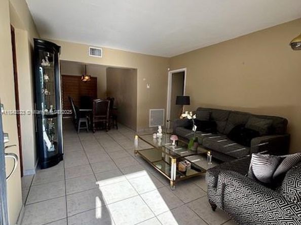 Undisclosed Address #A11842823, Miami FL 33165