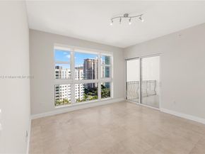 19900 E Country Club Dr PH18, Aventura FL 33180