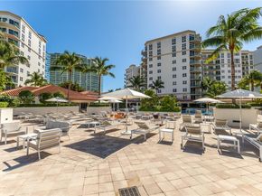 19900 E Country Club Dr PH18, Aventura FL 33180