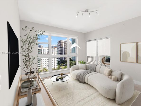 19900 E Country Club Dr PH18, Aventura FL 33180