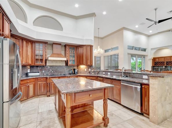 2296 Greenview Cove Drive, Wellington FL 33414