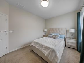 932 Banyan Dr, Hollywood FL 33021