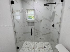 13720 NW 4th Ct, North Miami FL 33168
