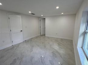 13720 NW 4th Ct, North Miami FL 33168