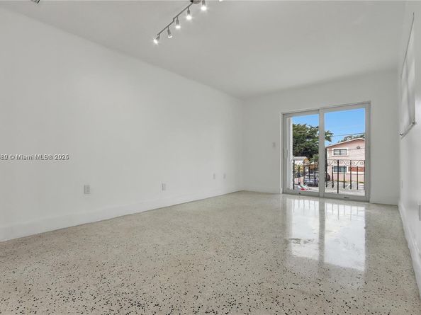 1927 NW 20th Ave, Miami FL 33125