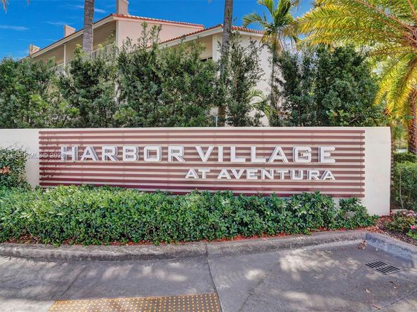 21150 Jib Ct J12, Aventura FL 33180