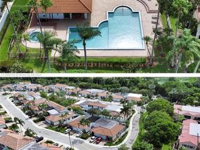 671 SW 158th Way, Pembroke Pines FL 33027