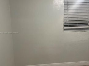 700 N 68th Way, Hollywood FL 33024