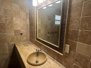 700 N 68th Way, Hollywood FL 33024