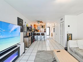 1901 NW S River Dr 16B, Miami FL 33125