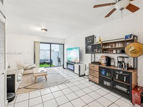 1901 NW S River Dr 16B, Miami FL 33125