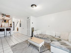 1901 NW S River Dr 16B, Miami FL 33125