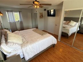 5685 NW 194th Ln, Miami Gardens FL 33055