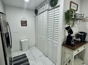 5685 NW 194th Ln, Miami Gardens FL 33055