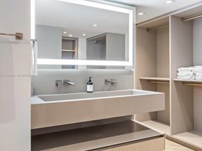 2301 Collins Ave 1432, Miami Beach FL 33139