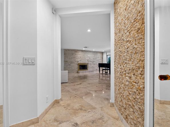 3414 Norfolk St, Pompano Beach FL 33062