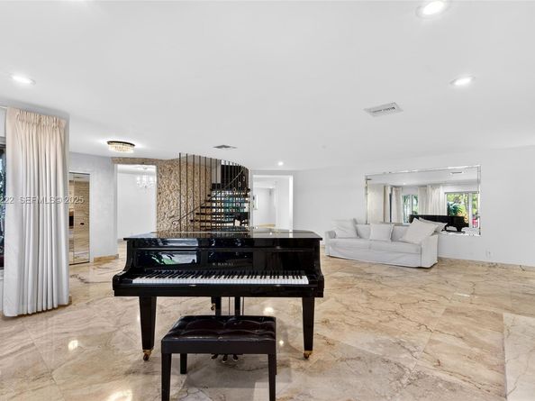 3414 Norfolk St, Pompano Beach FL 33062