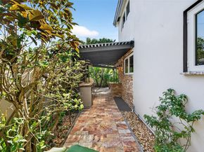 3414 Norfolk St, Pompano Beach FL 33062