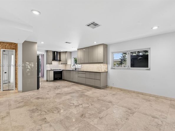 3414 Norfolk St, Pompano Beach FL 33062