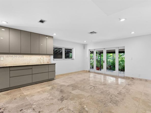 3414 Norfolk St, Pompano Beach FL 33062