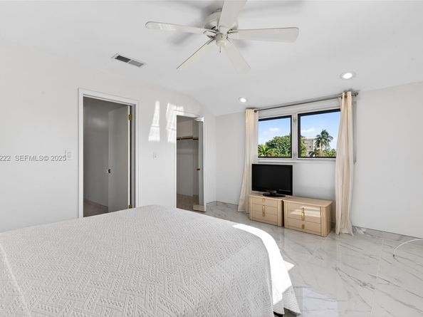 3414 Norfolk St, Pompano Beach FL 33062