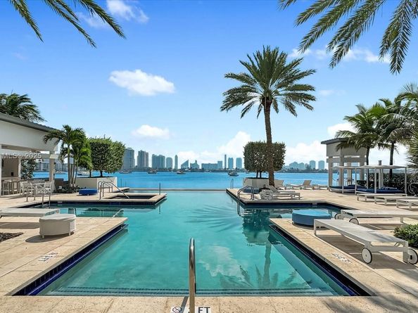 17301 Biscayne Blvd 401, North Miami Beach FL 33160