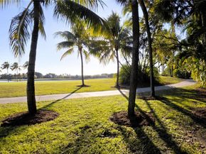 5769 NW 99th Ave, Doral FL 33178