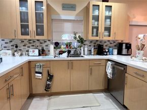 5769 NW 99th Ave, Doral FL 33178