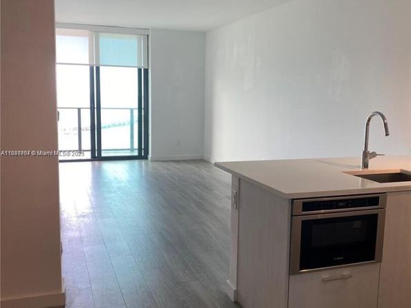 501 NE 31st St 2402, Miami FL 33137