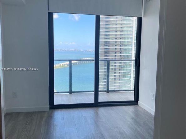 501 NE 31st St 2402, Miami FL 33137